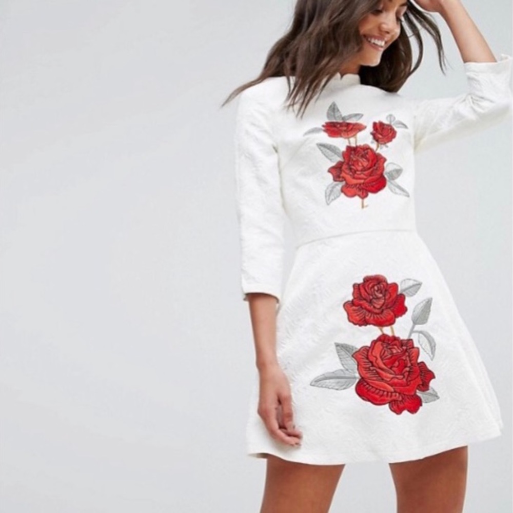 Chi Chi London Rosey dress White Floral Dress 🥀